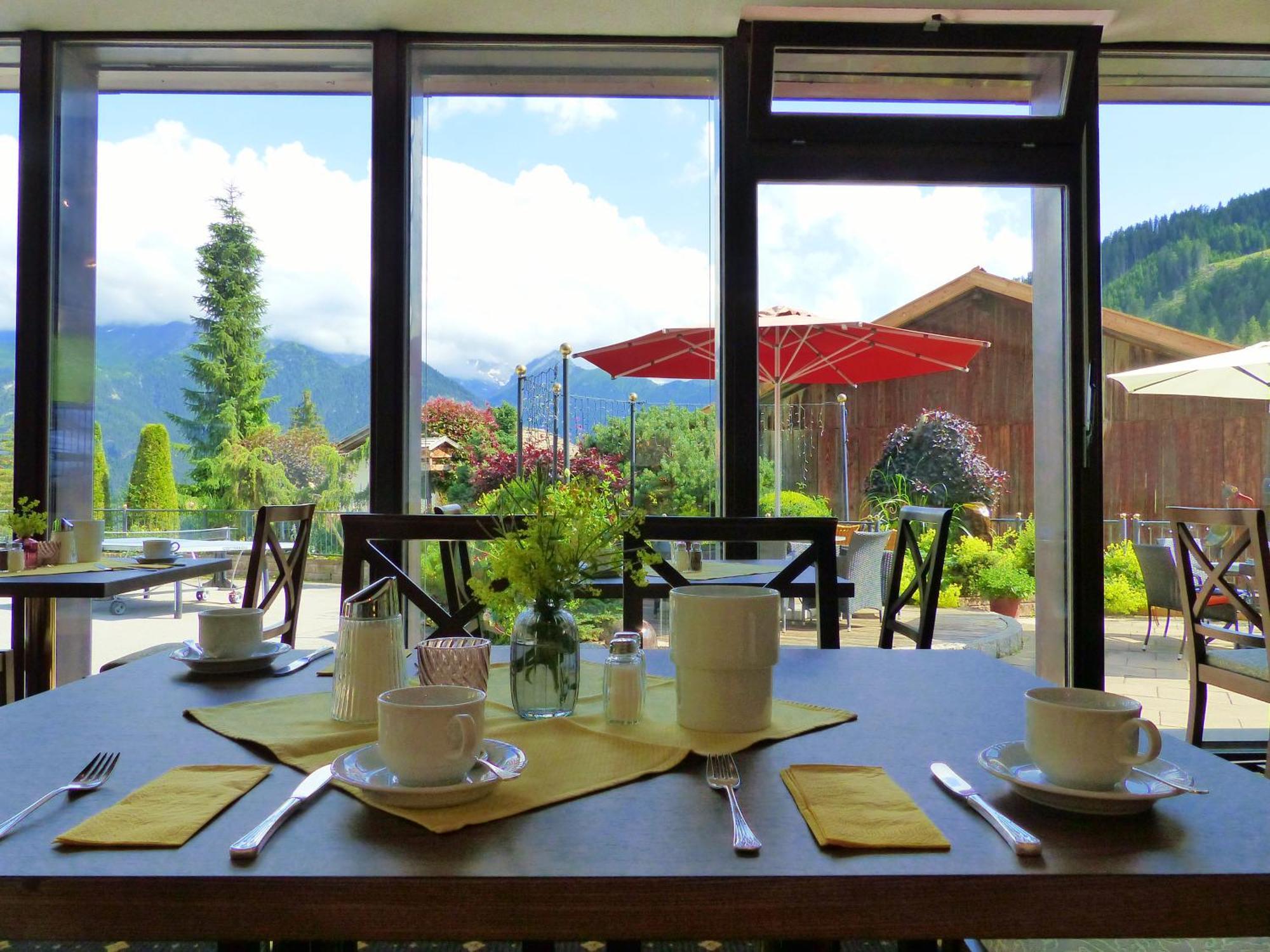 Hotel Garni Zerzer Serfaus Εξωτερικό φωτογραφία