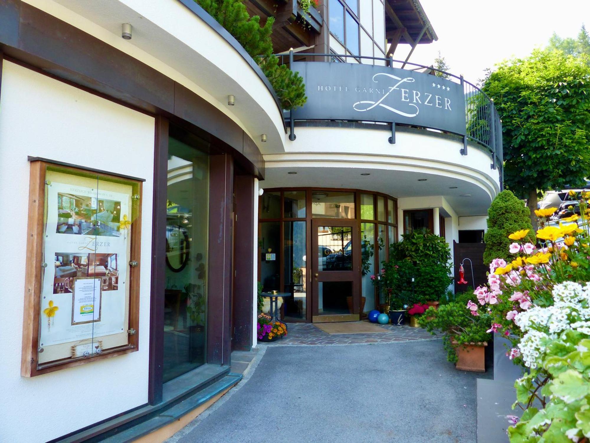 Hotel Garni Zerzer Serfaus Εξωτερικό φωτογραφία